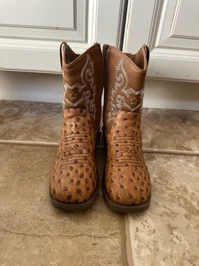 PAWZ Tan Leather-Look Boots